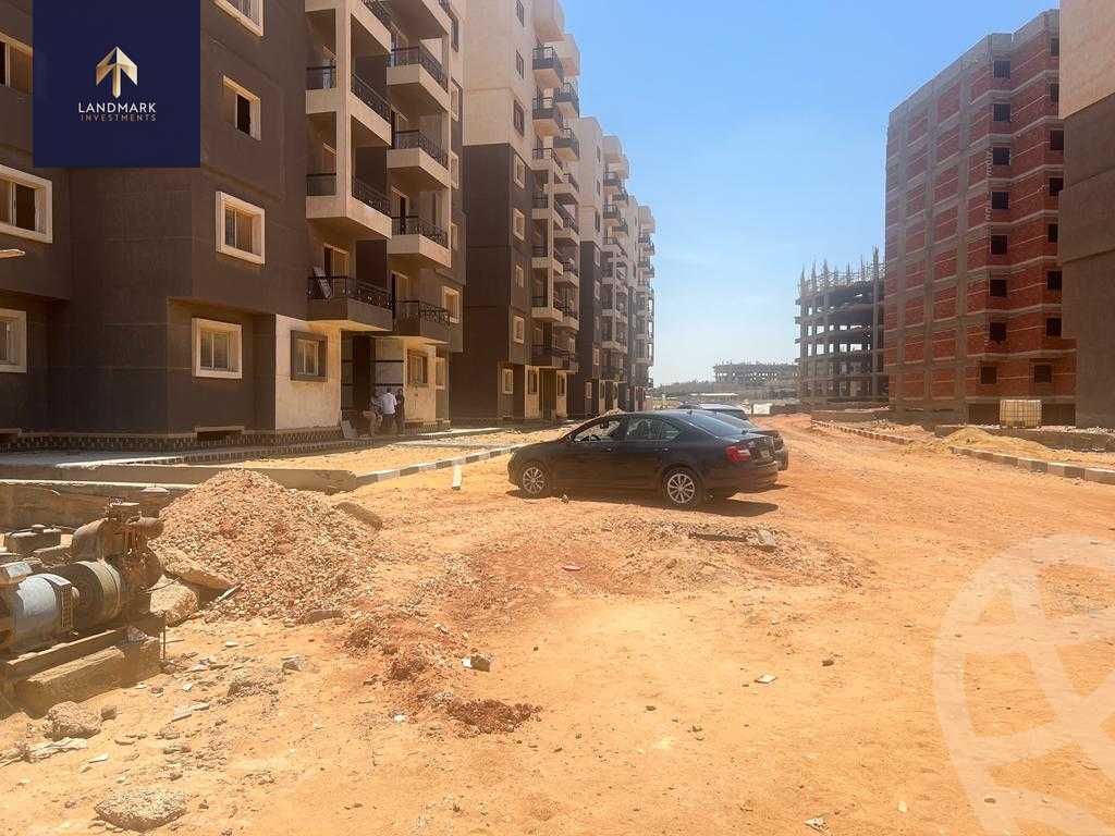 https://aqarmap.com.eg/ar/listing/5964159-for-sale-cairo-new-administrative-capital-r7-kmbwnd-stw