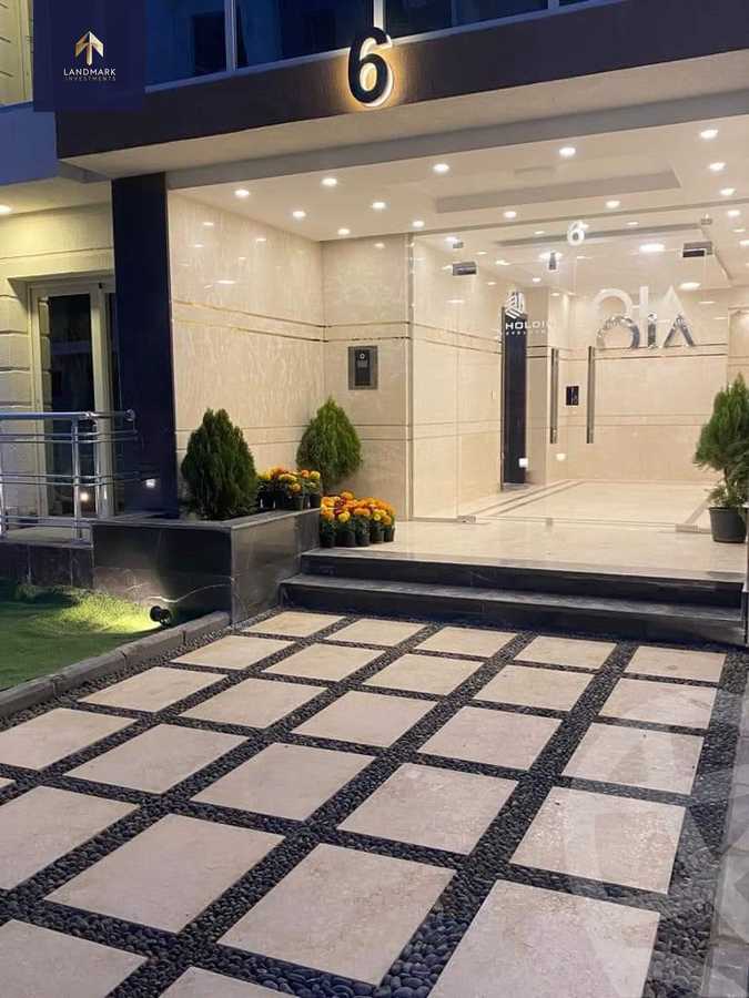 https://aqarmap.com.eg/en/listing/5960645-for-sale-cairo-new-administrative-capital-r7-oia