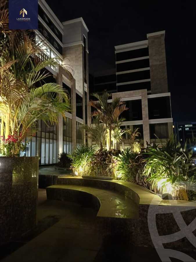 https://aqarmap.com.eg/en/listing/5960994-for-sale-cairo-new-administrative-capital-the-governmental-district-jrnd-skwyr-mwl-byrmydz-llttwyr