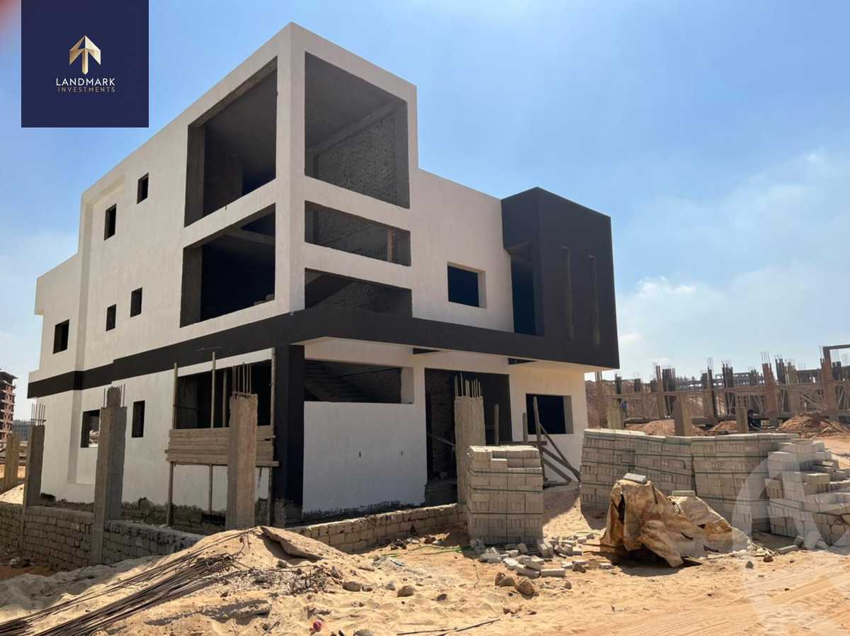 https://aqarmap.com.eg/ar/listing/5964469-for-sale-cairo-new-administrative-capital-r7-kmbwnd-stw