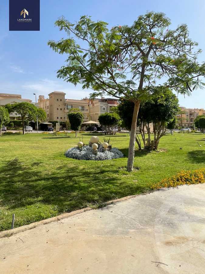 https://aqarmap.com.eg/en/listing/5965482-for-sale-cairo-new-cairo-ganob-el-akadamiya-south-academy-h-el-shaheed-safi-eldin-ghazi-st