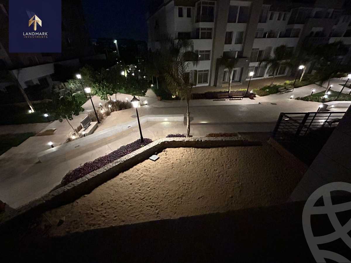 https://aqarmap.com.eg/ar/listing/5967118-for-sale-cairo-new-cairo-compounds-hyde-park-park-corner-hyde-park