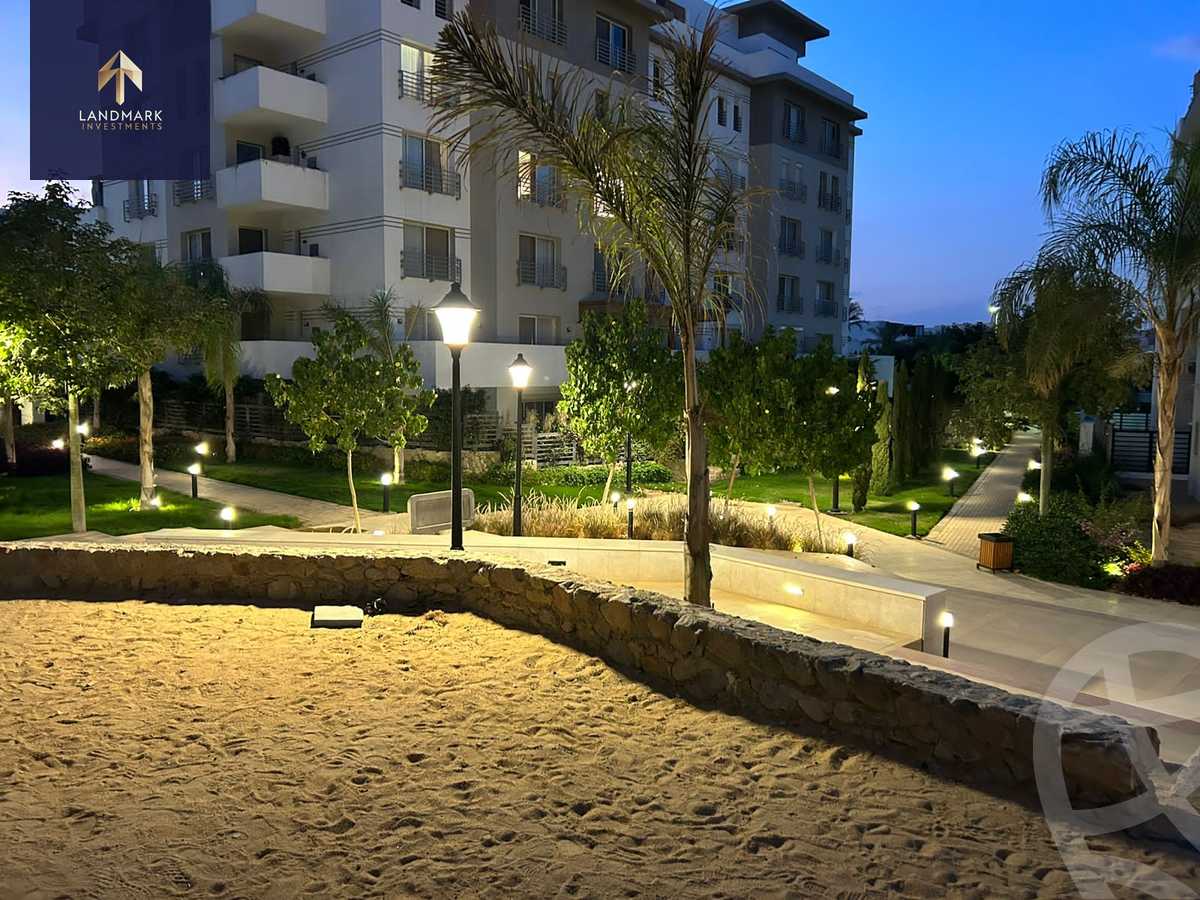 https://aqarmap.com.eg/ar/listing/5967118-for-sale-cairo-new-cairo-compounds-hyde-park-park-corner-hyde-park