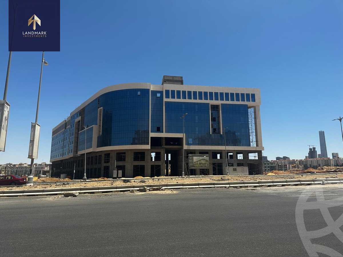 https://aqarmap.com.eg/en/listing/5980671-for-sale-cairo-new-administrative-capital-mu23-rys
