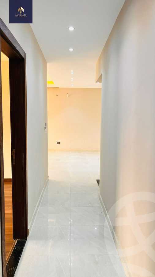 https://aqarmap.com.eg/en/listing/5980987-for-sale-cairo-al-oubour-compounds-hy-syty