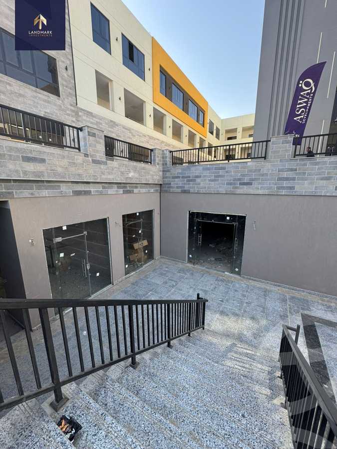https://aqarmap.com.eg/ar/listing/5996121-for-sale-cairo-el-shorouk-compounds-myrkdw-mwl-swq-llttwyr