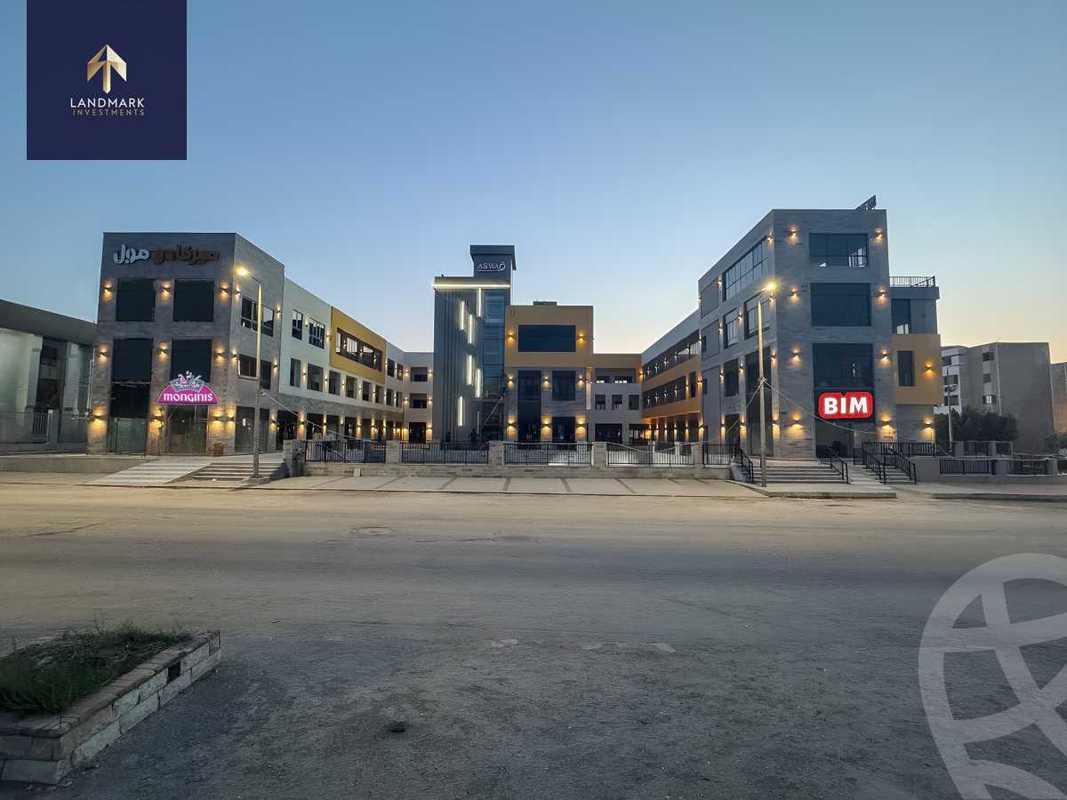 https://aqarmap.com.eg/ar/listing/5996121-for-sale-cairo-el-shorouk-compounds-myrkdw-mwl-swq-llttwyr