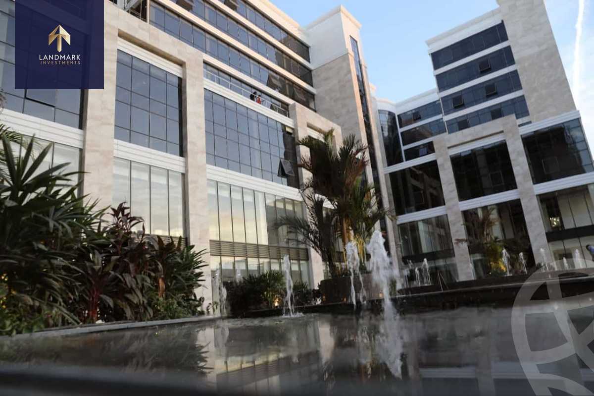 https://aqarmap.com.eg/en/listing/6048142-for-sale-cairo-new-administrative-capital-the-governmental-district-jrnd-skwyr-mwl-byrmydz-llttwyr