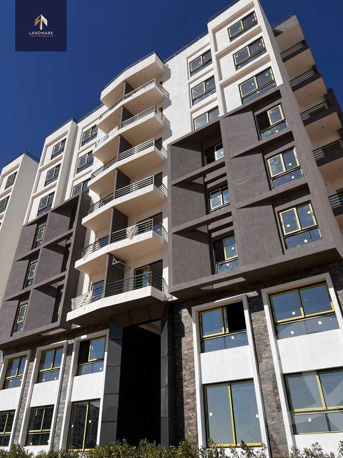 https://aqarmap.com.eg/ar/listing/6021626-for-sale-cairo-new-administrative-capital-r7-green-avenue