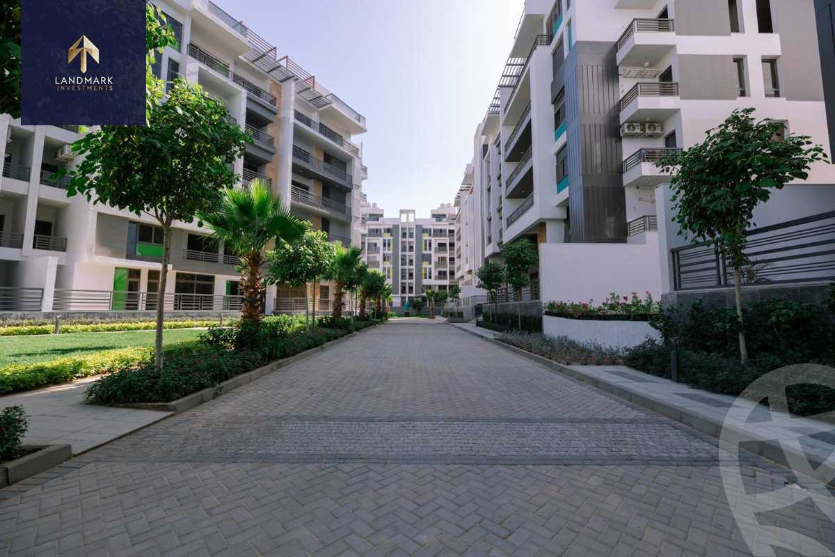 https://aqarmap.com.eg/en/listing/6024532-for-sale-cairo-new-cairo-compounds-dh-ykwn-2-ryzydns-styl-hwm