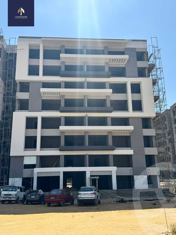 https://aqarmap.com.eg/en/listing/6039213-for-sale-cairo-new-administrative-capital-r7-scenario