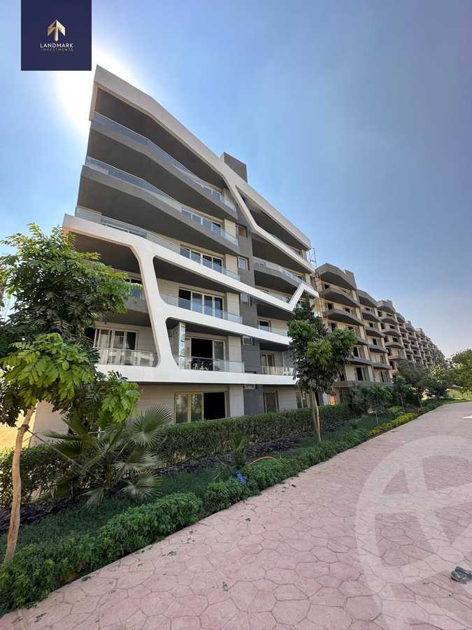 https://aqarmap.com.eg/en/listing/6083790-for-sale-cairo-new-cairo-lmstqbl-syty-compounds-zyzyny-lmstqbl-rdk-llttwyr