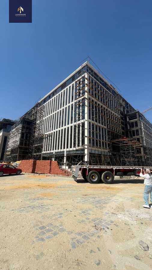 https://aqarmap.com.eg/en/listing/6089535-for-sale-cairo-new-administrative-capital-lhy-lmly-thry-skwyr-twr-dwmynr