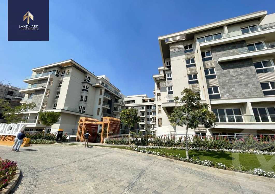 https://aqarmap.com.eg/en/listing/6230008-for-sale-cairo-new-cairo-compounds-mwntn-fyw-y-syty-club-park-mountain-view-icity