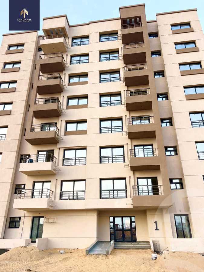 https://aqarmap.com.eg/en/listing/6380420-for-sale-cairo-new-administrative-capital-r8-rmtn