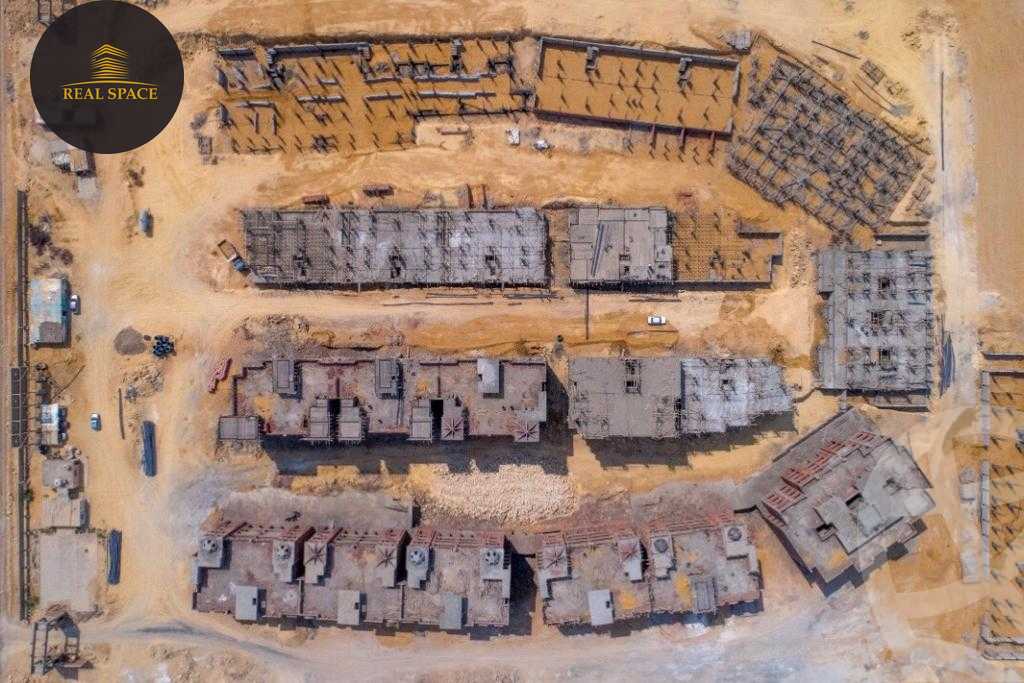 https://aqarmap.com.eg/en/listing/5692320-for-sale-cairo-new-cairo-compounds-rock-vera