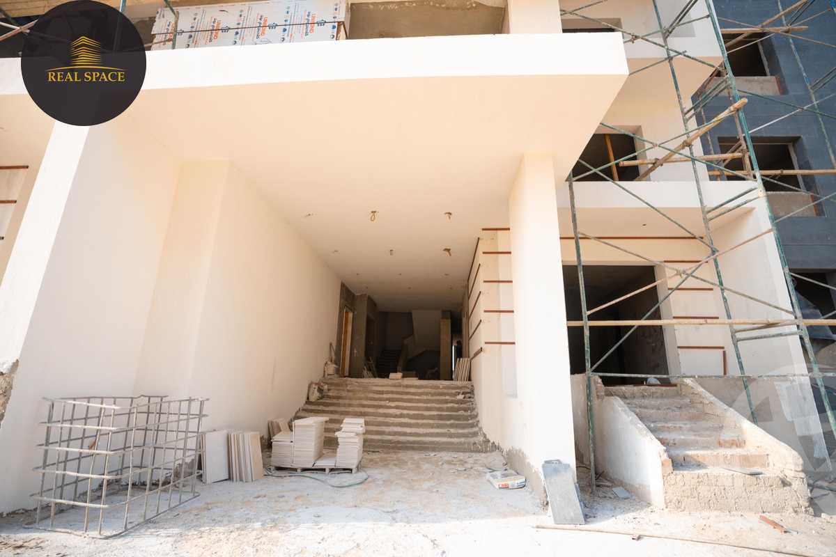 https://aqarmap.com.eg/ar/listing/5731577-for-sale-cairo-new-cairo-lmstqbl-syty-compounds-kmbwnd-l-myrd-lmstqbl