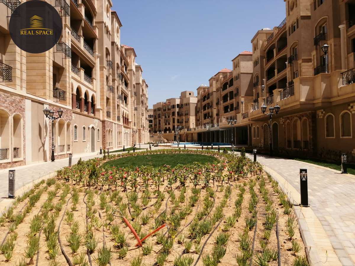 https://aqarmap.com.eg/en/listing/5692474-for-sale-cairo-new-cairo-compounds-rock-vera