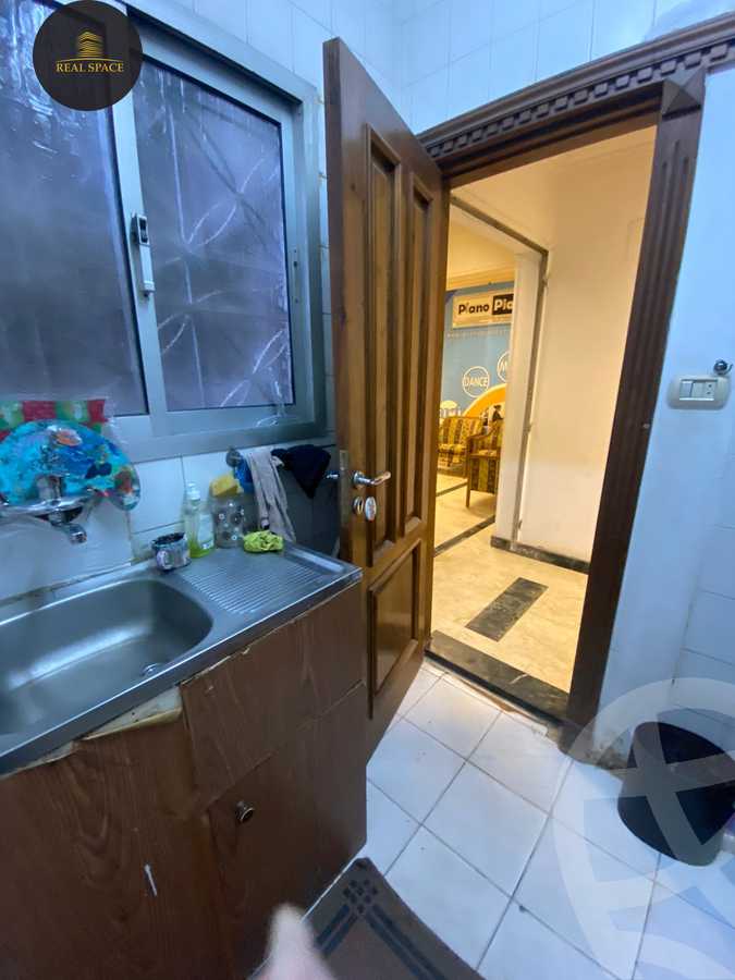 https://aqarmap.com.eg/ar/listing/4075096-for-sale-cairo-el-mohandesen-lebnan-square