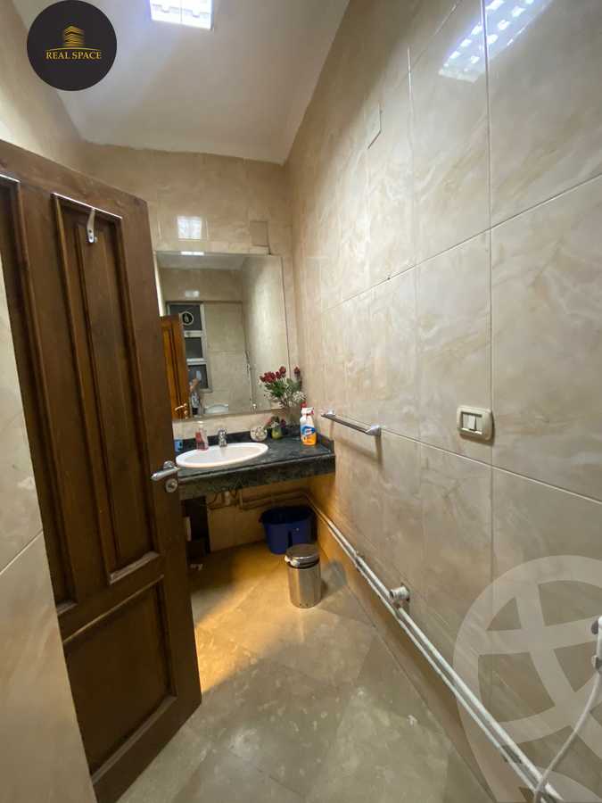 https://aqarmap.com.eg/ar/listing/4075096-for-sale-cairo-el-mohandesen-lebnan-square