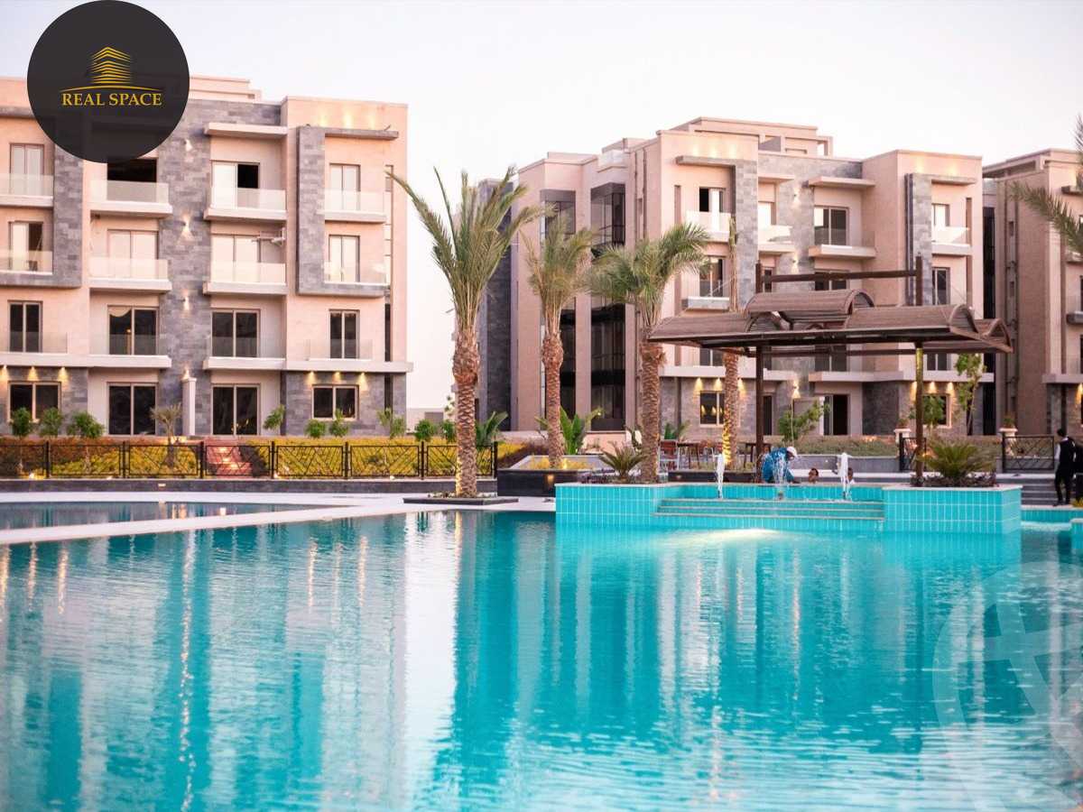 https://aqarmap.com.eg/en/listing/6099902-for-sale-cairo-new-cairo-compounds-moon-valley