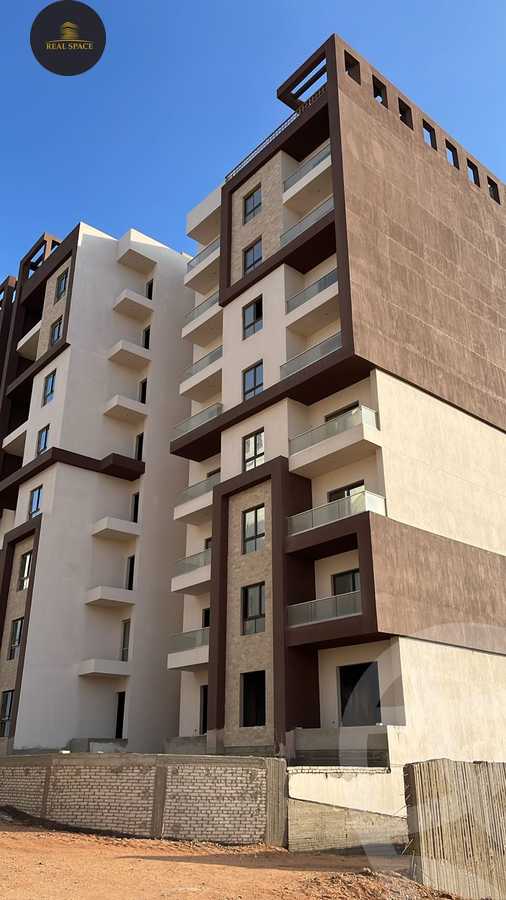 https://aqarmap.com.eg/en/listing/5734271-for-sale-cairo-new-administrative-capital-r8-mynwrk