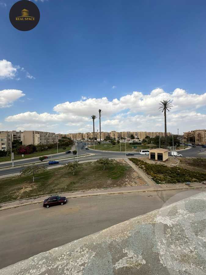 https://aqarmap.com.eg/ar/listing/5932490-for-sale-cairo-el-sheikh-zayed-city-el-hay-eltaseaa-area-1-el-bostan-st