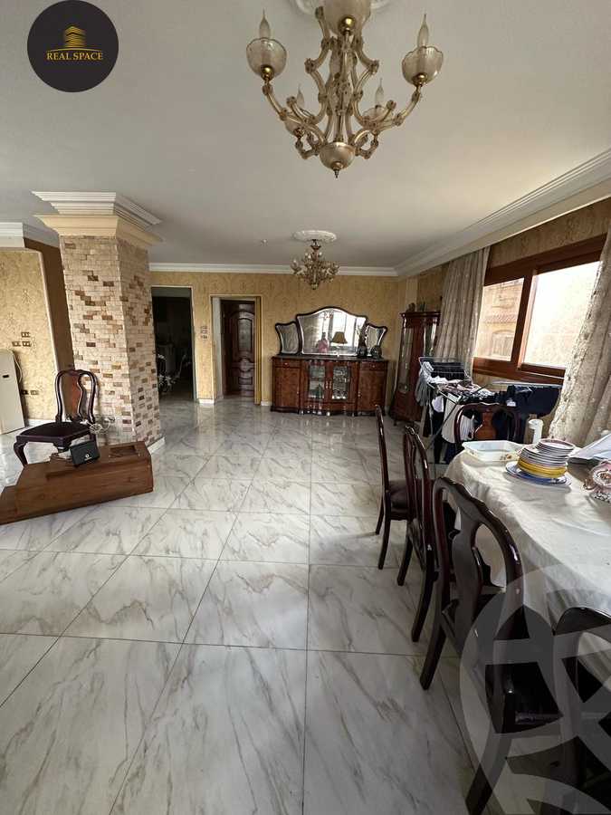 https://aqarmap.com.eg/ar/listing/5932490-for-sale-cairo-el-sheikh-zayed-city-el-hay-eltaseaa-area-1-el-bostan-st
