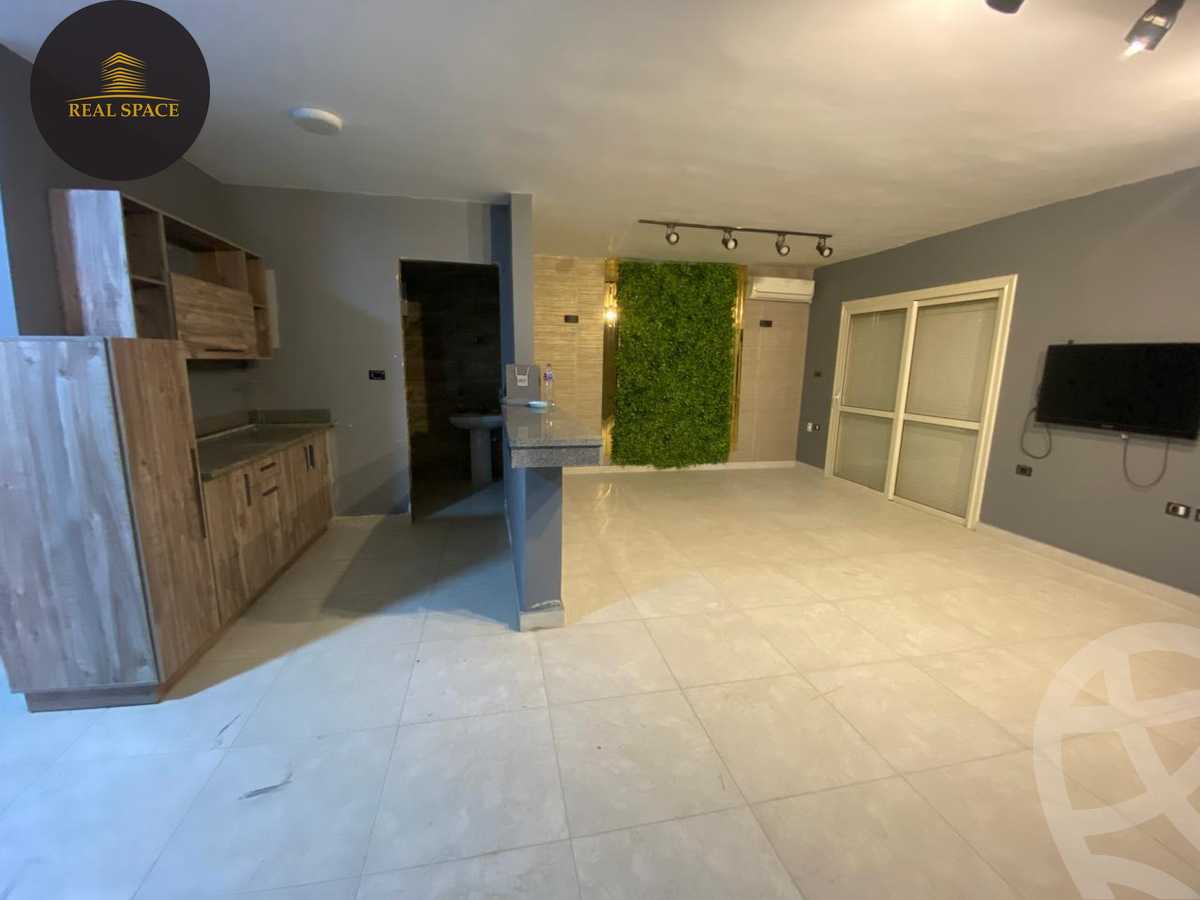 https://aqarmap.com.eg/ar/listing/6155845-for-rent-cairo-new-cairo-compounds-sarai-elan-sarai-compound