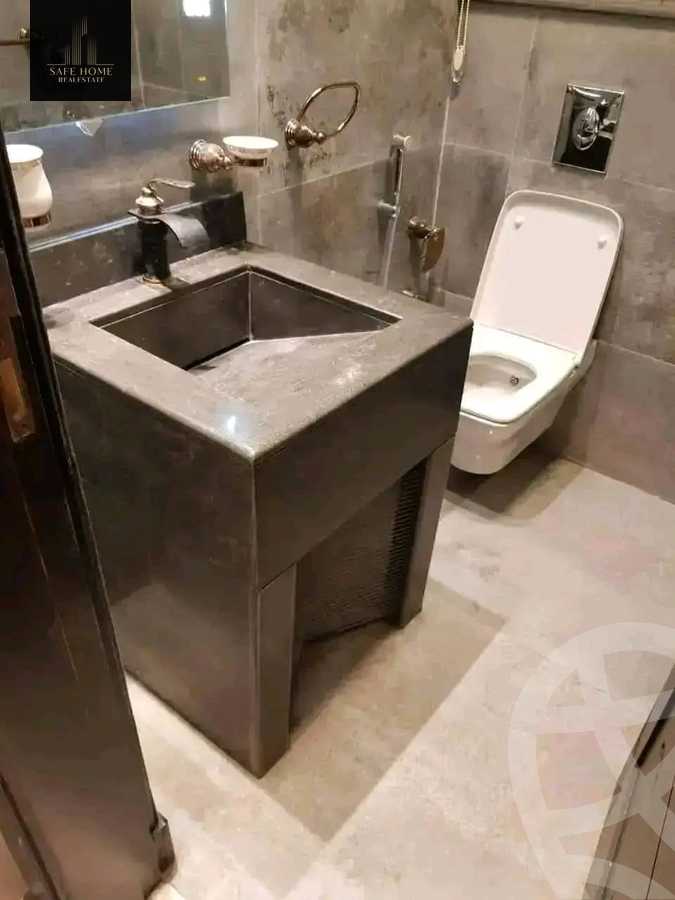 https://aqarmap.com.eg/ar/listing/5111832-for-sale-cairo-new-cairo-compounds-nakhil-village
