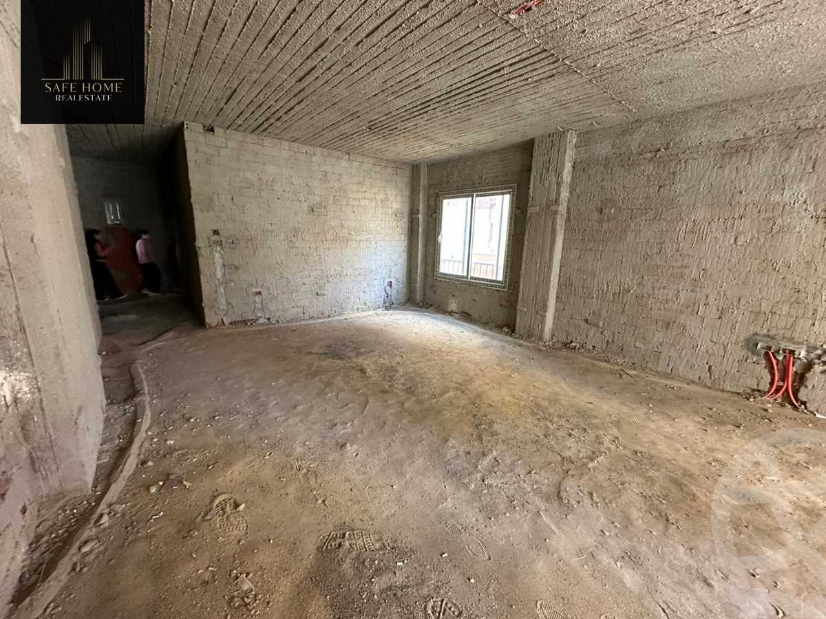 https://aqarmap.com.eg/en/listing/5628374-for-sale-cairo-new-cairo-compounds-brwmynd-ryzydns-wdy-djl-llttwyr