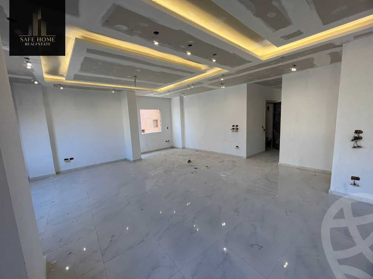 https://aqarmap.com.eg/en/listing/5684346-for-sale-cairo-new-cairo-compounds-zizinia-city