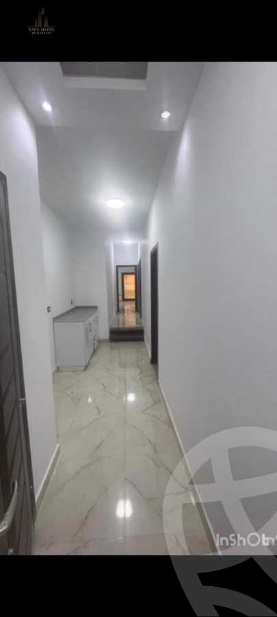 https://aqarmap.com.eg/ar/listing/5684446-for-rent-cairo-new-cairo-sharq-el-akadamiya-mohammad-othman-st
