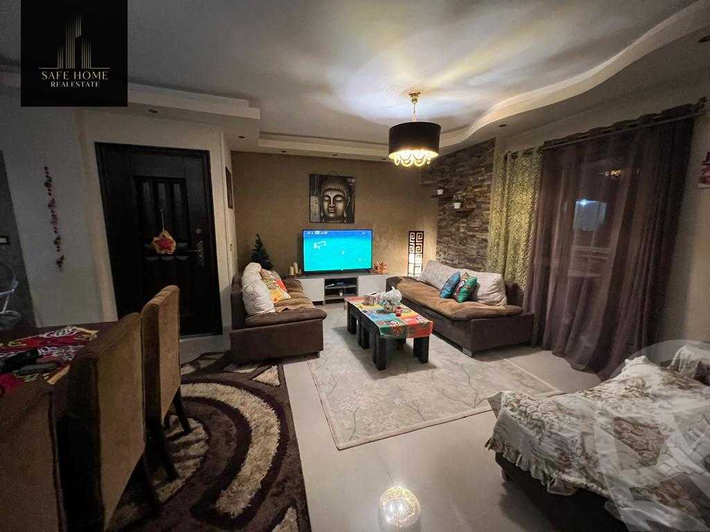 https://aqarmap.com.eg/en/listing/5690774-for-sale-cairo-new-cairo-compounds-el-ashrafia