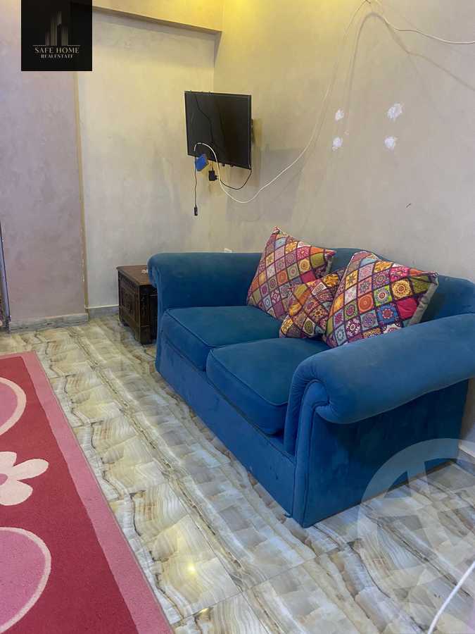 https://aqarmap.com.eg/en/listing/5741124-for-sale-cairo-new-cairo-compounds-el-ashrafia