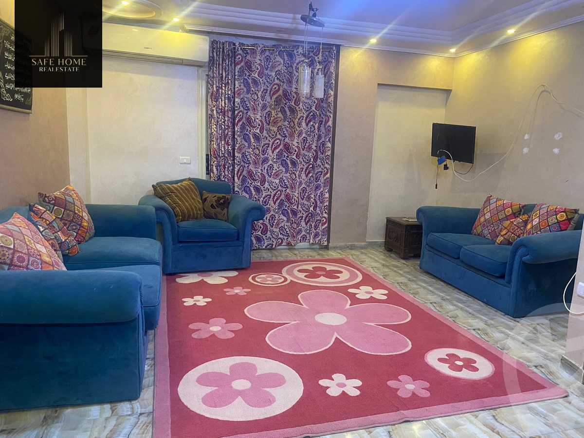 https://aqarmap.com.eg/en/listing/5741124-for-sale-cairo-new-cairo-compounds-el-ashrafia