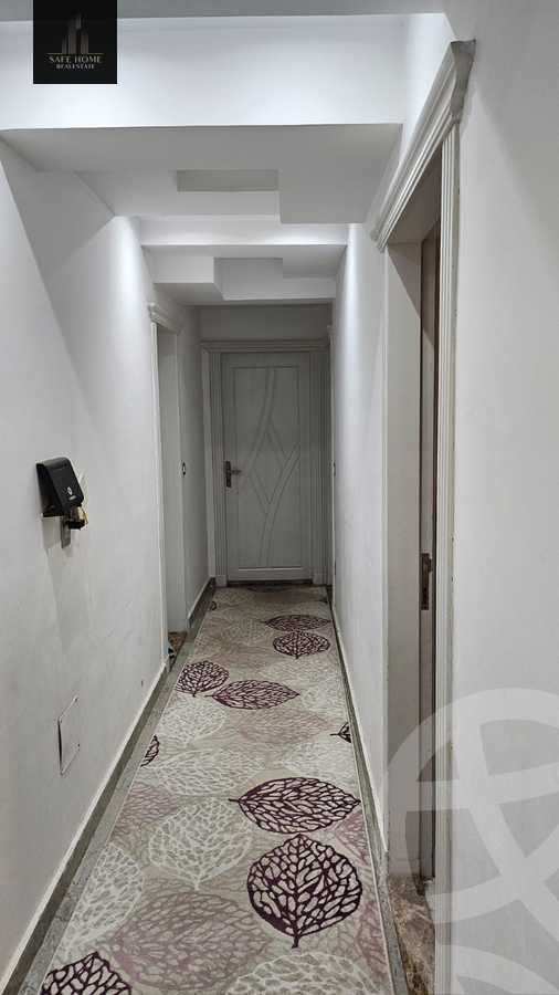 https://aqarmap.com.eg/en/listing/5760844-for-sale-cairo-new-cairo-compounds-el-mostashareen-compound