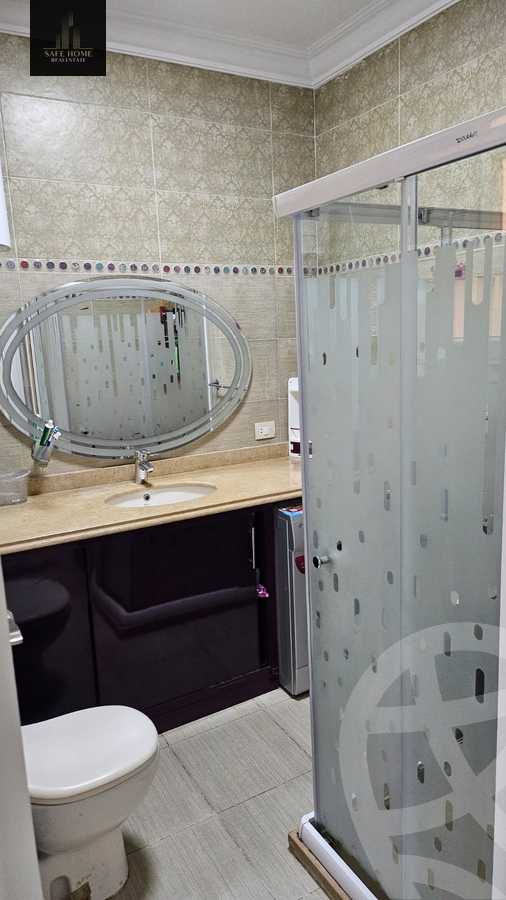 https://aqarmap.com.eg/en/listing/5760844-for-sale-cairo-new-cairo-compounds-el-mostashareen-compound