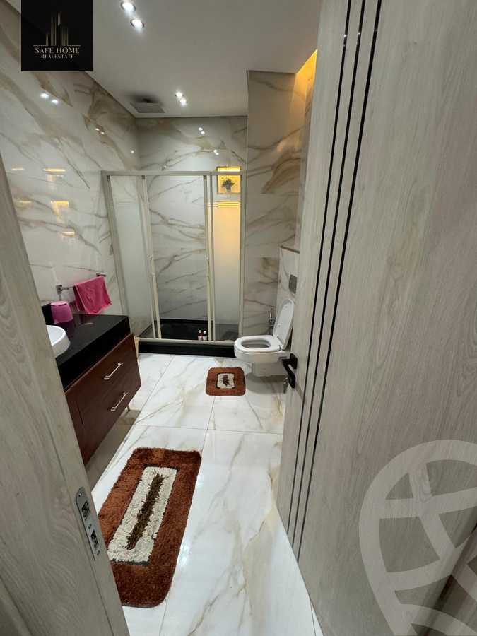 https://aqarmap.com.eg/ar/listing/5812328-for-sale-cairo-new-cairo-ganob-el-akadamiya-abd-el-malek-ibn-marwan-st