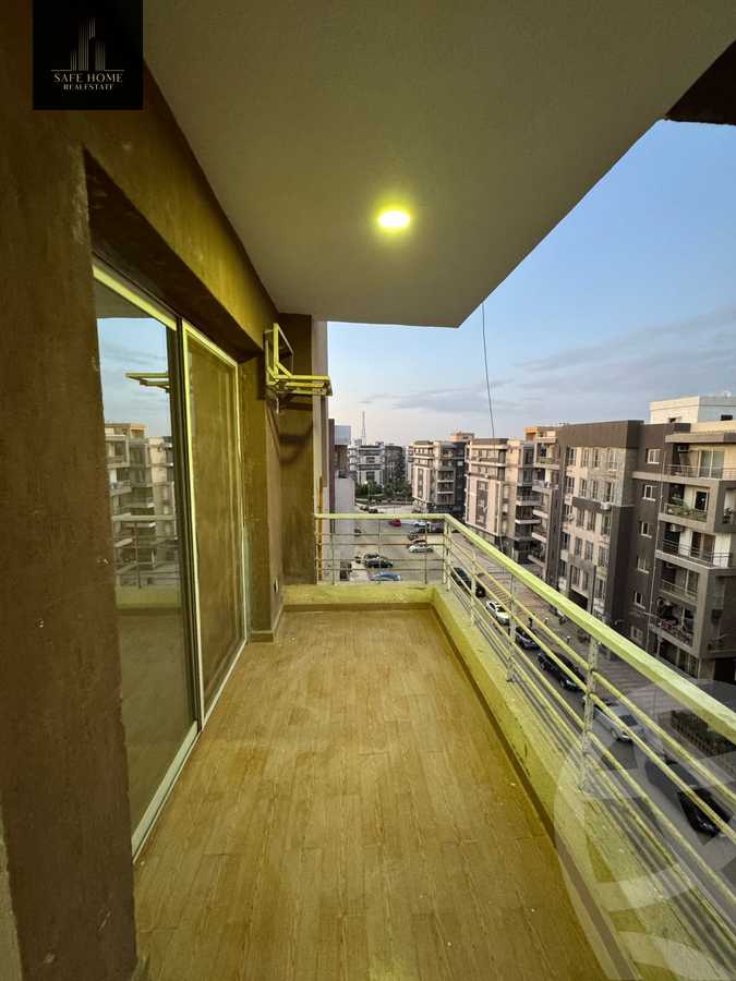 https://aqarmap.com.eg/ar/listing/5815673-for-sale-cairo-new-cairo-compounds-dar-misr-el-koronfel
