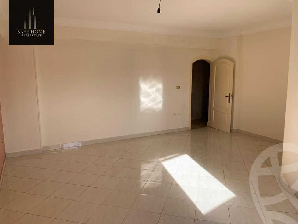 https://aqarmap.com.eg/en/listing/5967857-for-sale-cairo-new-cairo-el-ahyaa-third-neighborhood-street-16