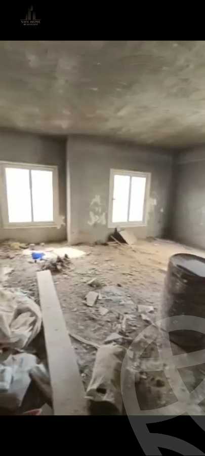 https://aqarmap.com.eg/en/listing/5967953-for-sale-cairo-new-cairo-ganob-el-akadamiya-orouba-axis