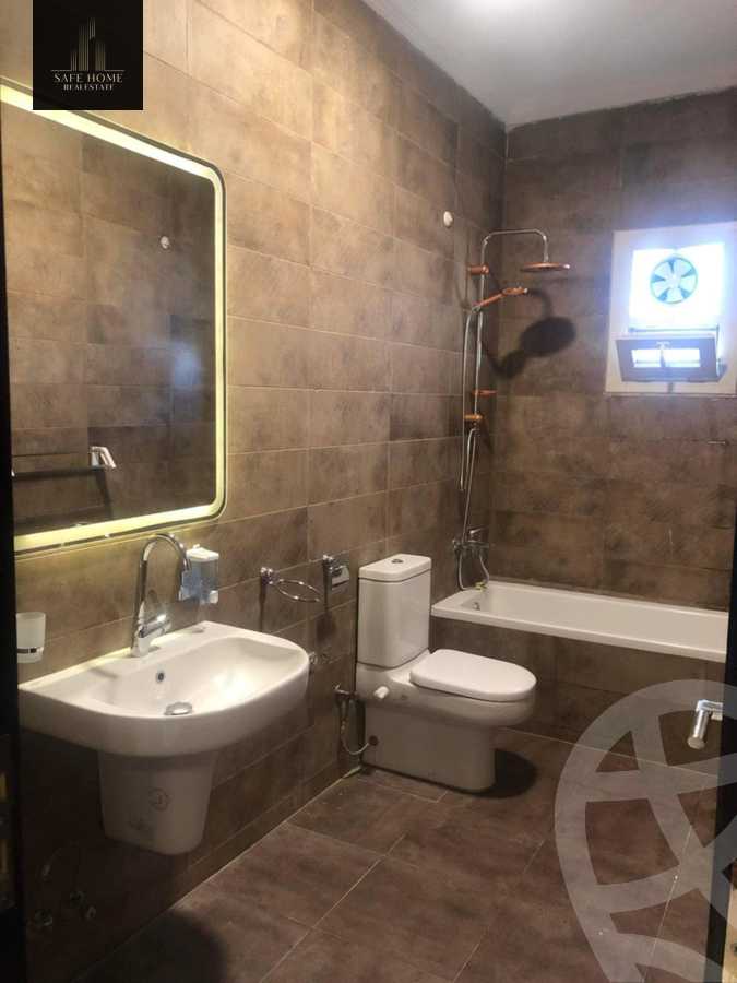 https://aqarmap.com.eg/ar/listing/6016393-for-sale-cairo-new-cairo-ganob-el-akadamiya-abd-el-malek-ibn-marwan-st