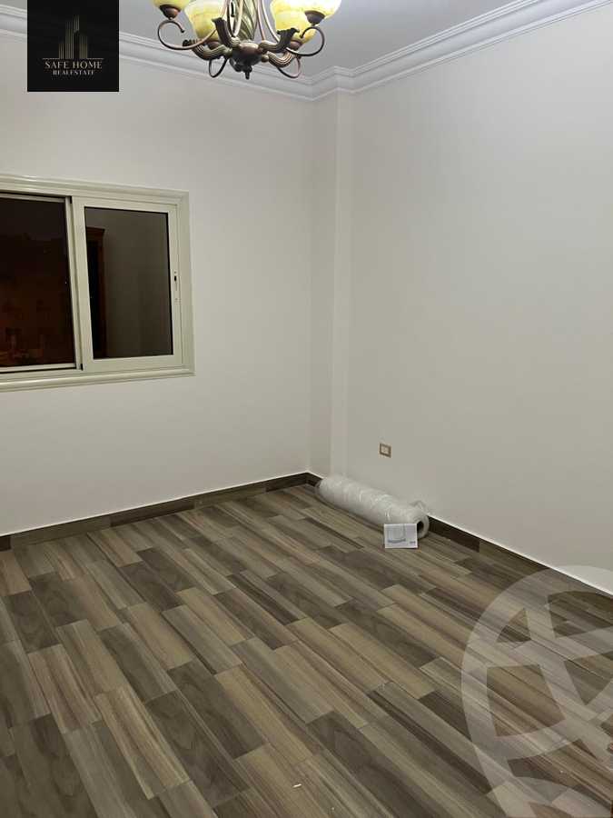https://aqarmap.com.eg/ar/listing/6035050-for-sale-cairo-new-cairo-compounds-kmbwnd-lnkhyl