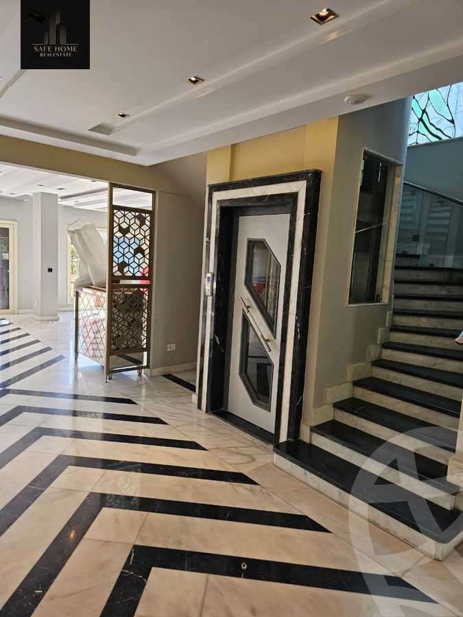 https://aqarmap.com.eg/en/listing/6092311-for-sale-cairo-new-cairo-compounds-porto-cairo-mall