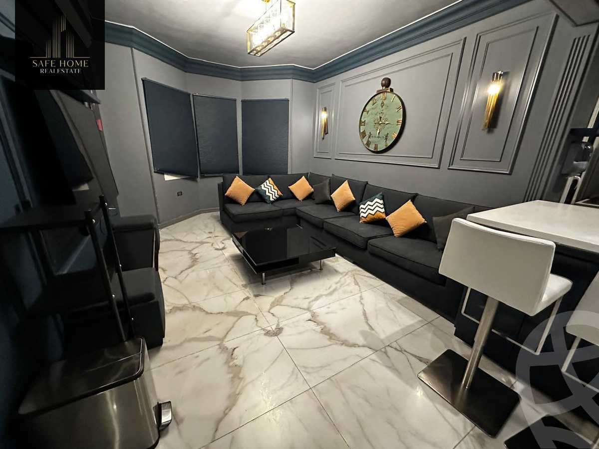https://aqarmap.com.eg/en/listing/6112876-for-sale-cairo-new-cairo-compounds-mountain-view1-1-compound