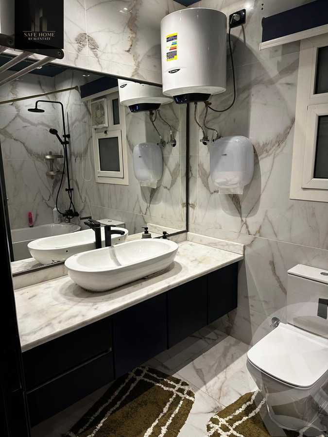 https://aqarmap.com.eg/en/listing/6112876-for-sale-cairo-new-cairo-compounds-mountain-view1-1-compound