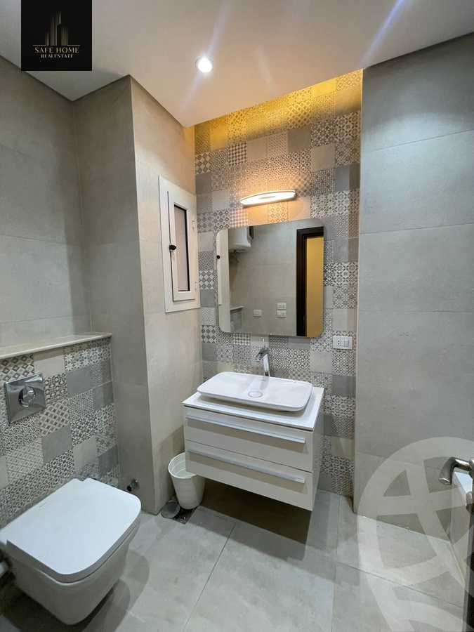 https://aqarmap.com.eg/ar/listing/6157054-for-sale-cairo-new-cairo-ganob-el-akadamiya-abd-el-malek-ibn-marwan-st
