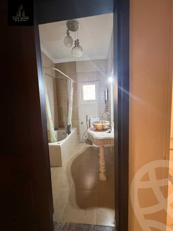 https://aqarmap.com.eg/en/listing/6170660-for-sale-cairo-new-cairo-el-narges-el-narges-omarat-mohamed-sabry-abu-alam-st