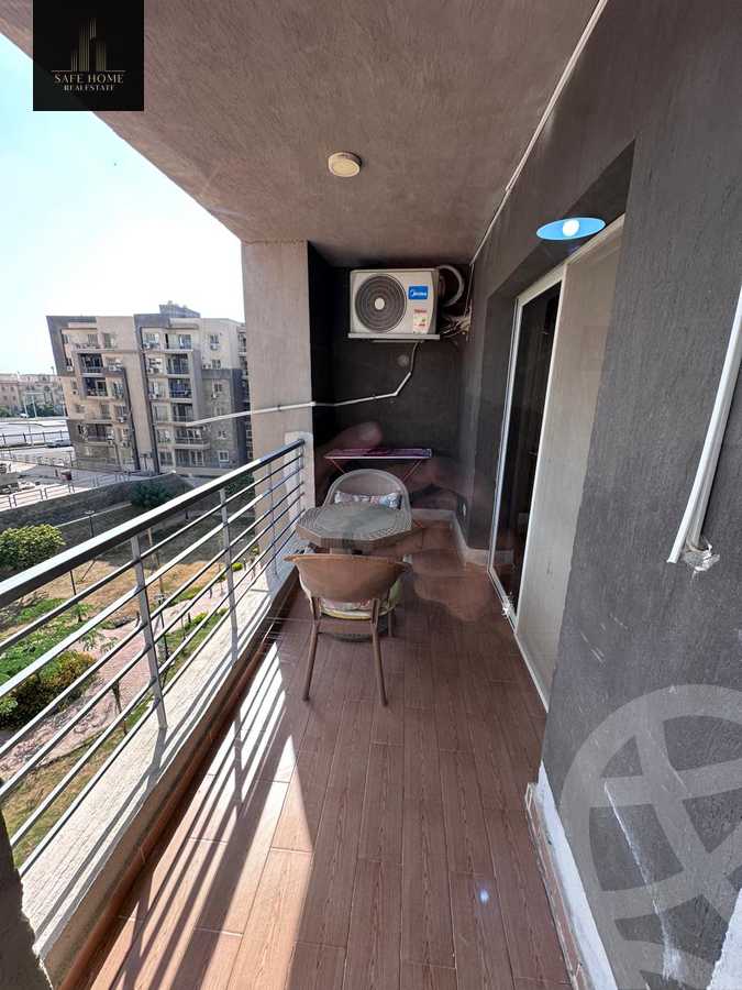 https://aqarmap.com.eg/en/listing/6176560-for-sale-cairo-new-cairo-compounds-dar-misr-el-koronfel